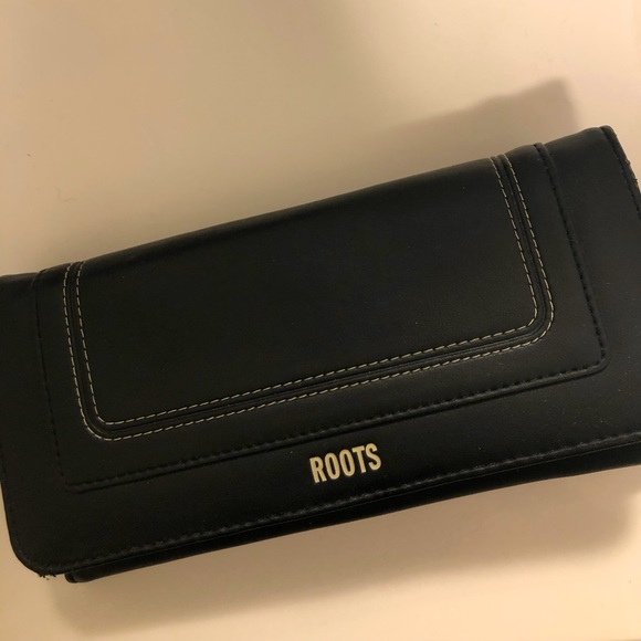 Black Roots leather wallet - Picture 1 of 5